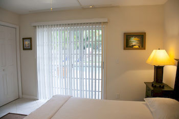 Colindale Apartments Williams Town Extérieur photo